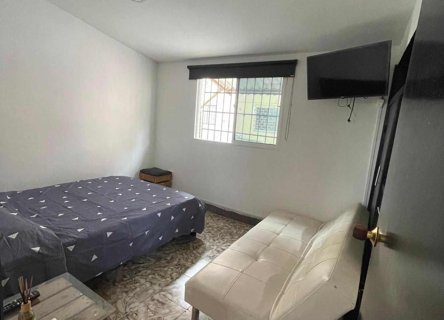 Pensión La Casa De Flor *