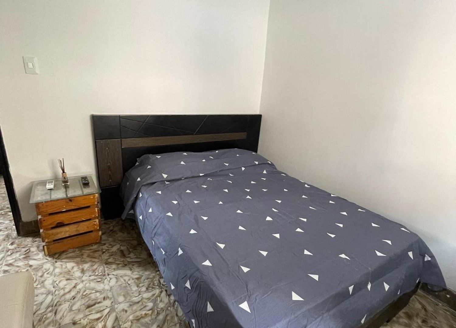 Pensión La Casa De Flor *