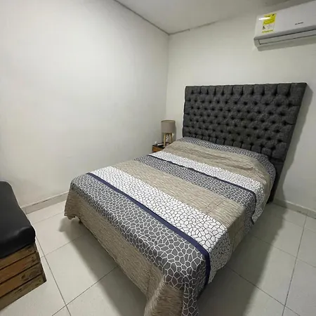 Pensión La Casa De Flor